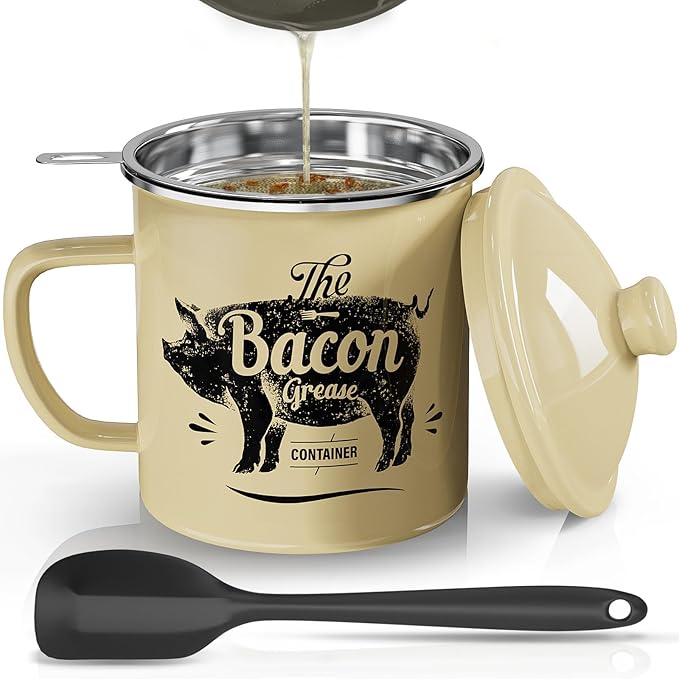 Bacon Grease Container With Strainer, 46OZ Large Enamel Grease Container, With Silicone Spatula, Farmhouse Bacon Grease Keeper, Cooking Oil Container For Kitchen Fat Storage, Dishwasher Safe-Beige