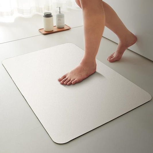 TYUU White Bath Mat, Bathroom Rugs Non Slip Washable Thin Absorbent Quick Dry Bath Mat Fits Under Door Bathroom Floor Mat Perfect for Bath, Shower, or Sink 20"x30" White