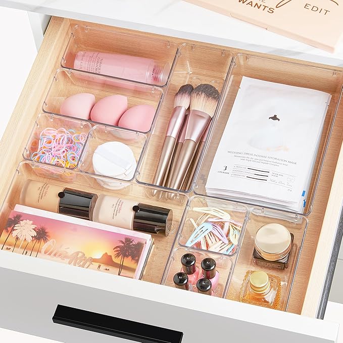 Vtopmart 28 PCS Clear Plastic Drawer Organizers Set, 4-Size Bathroom and Vanity Drawer Organizer Trays, Acrylic Storage Bins for Toiletries, Makeup, Cosmetic, Kitchen Utensils, Tool, Gadgets