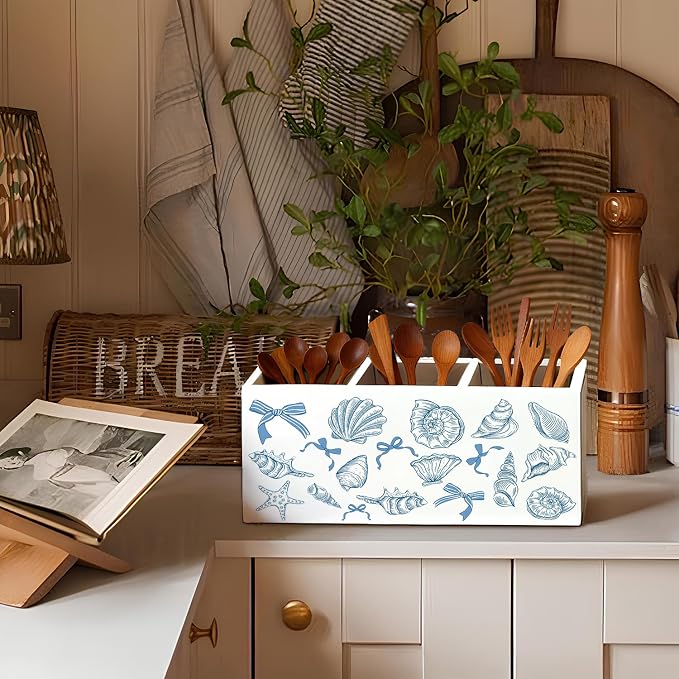 Blue Preppy Beach Pen Pencil Holder for Desk, Beach Office Decor, Coquette Blue Bow Coastal Seashell Beachy Wooden Box Sign Decorations for Girly Room Bedroom Dorm Office Desk Tabletop