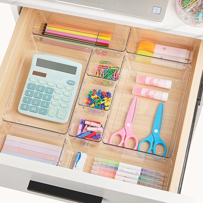 Vtopmart 28 PCS Clear Plastic Drawer Organizers Set, 4-Size Bathroom and Vanity Drawer Organizer Trays, Acrylic Storage Bins for Toiletries, Makeup, Cosmetic, Kitchen Utensils, Tool, Gadgets